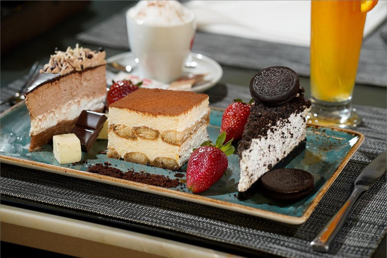 Hotel Srbija Lux 스타라 파조바 외부 사진